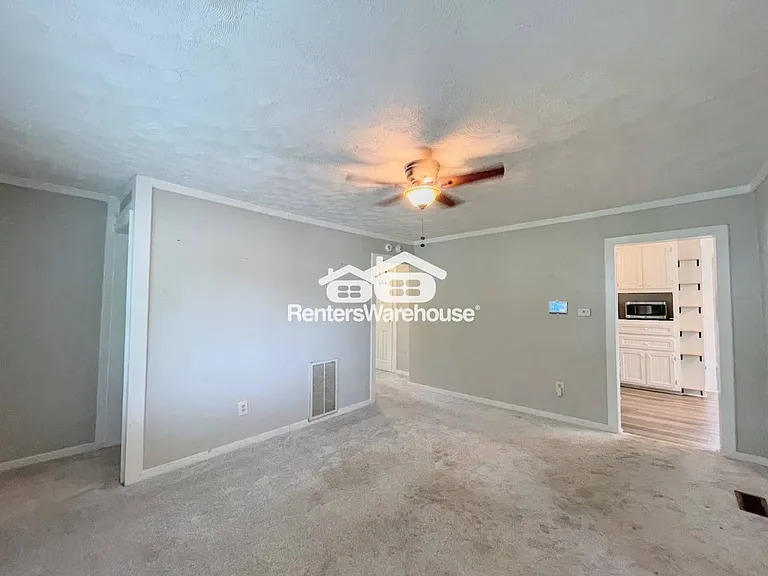 8455 Radnor Rd — Photo 8