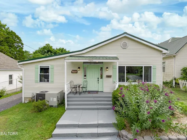 2624 Copeland St, Knoxville, TN 37917