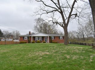 9690 Crestfield Dr, West Chester, OH 45069