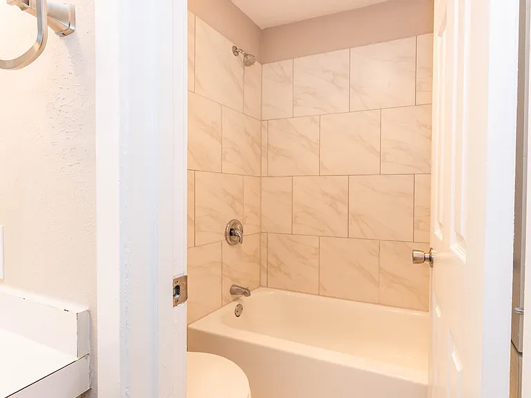 1505 McDonald Dr — Photo 20