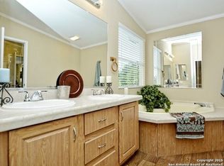 525 County Road 3820, San Antonio, TX 78253