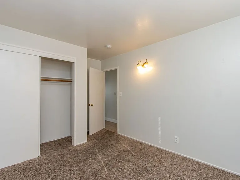 121 Starr Ave #A-D — Photo 9