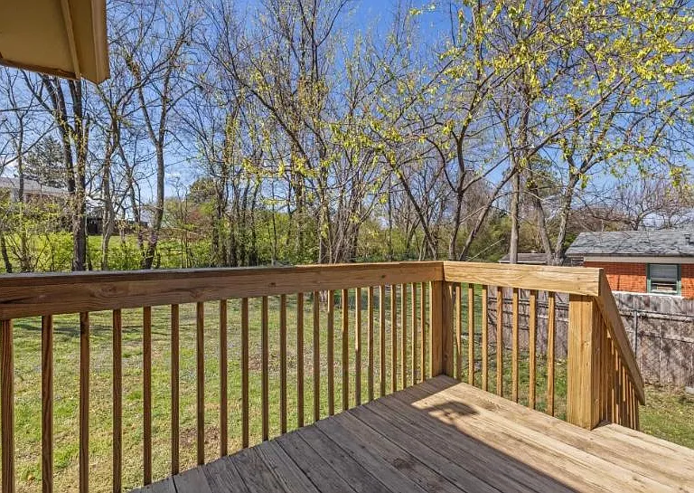 108 Leimaur Dr #B — Photo 13
