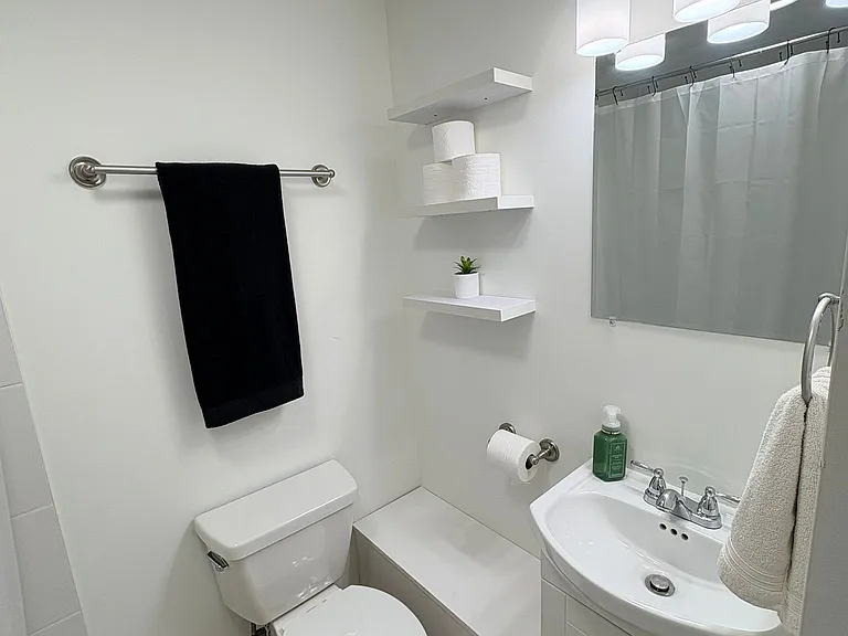 18 Ridgeway Ave #B — Photo 6