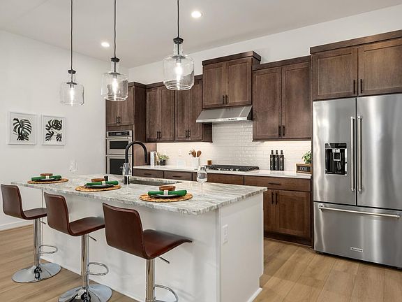 Well-designed kitchen with plenty of cabinet space