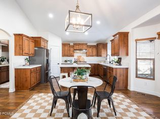 439 E Midlake Dr, Draper, UT 84020