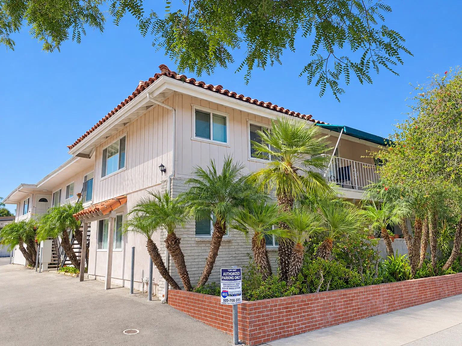 Barry Gellert (345 Mathilda Dr) — Photo 1