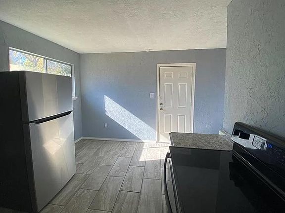 5th image of 4904 SW G Ave