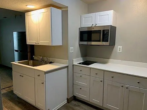 The Bigelow Apartments — Photo 47