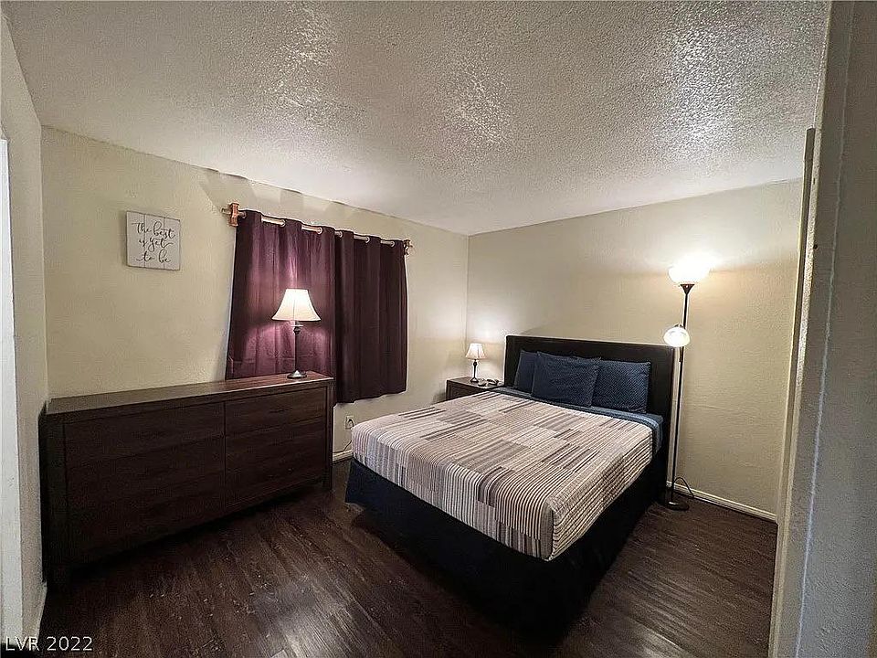 2nd image of 2519 Ellis St APT D