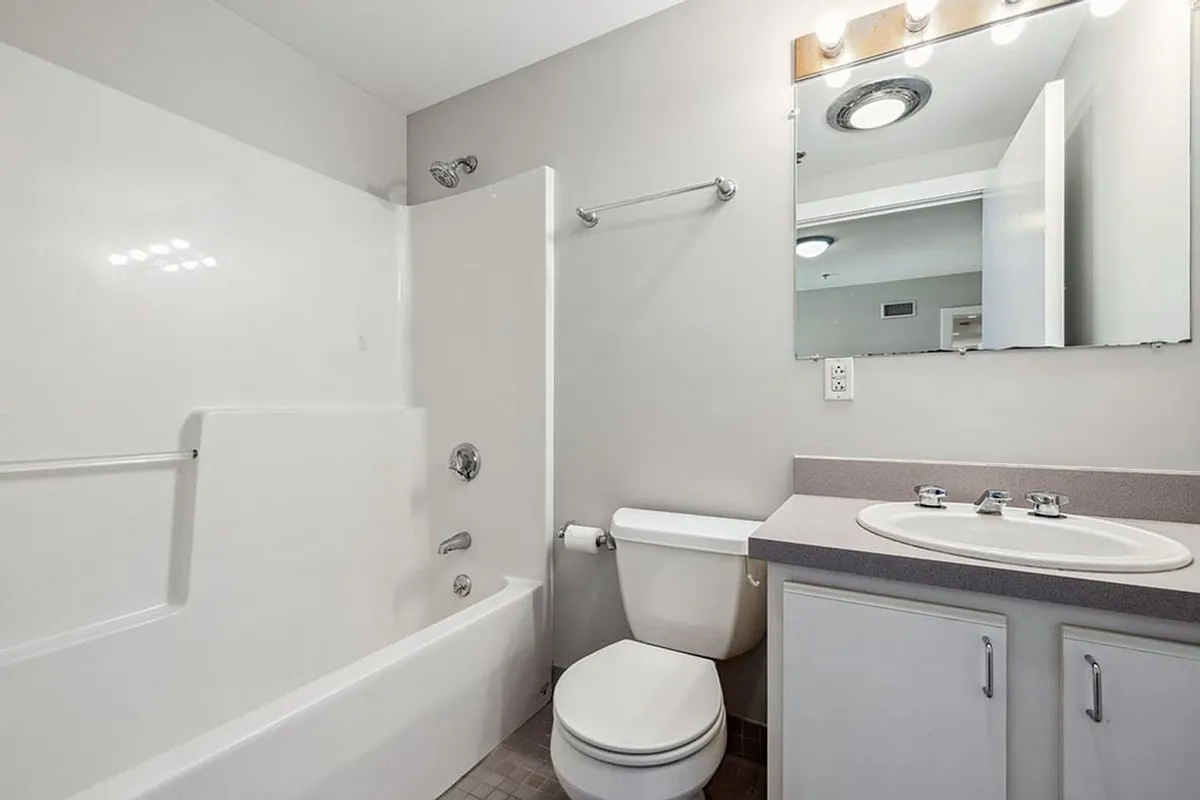 Building Photo - 538 Commonwealth Ave #7