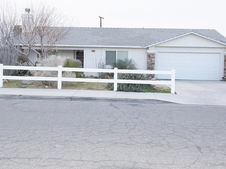 14010 Millbrook Dr — Photo 1