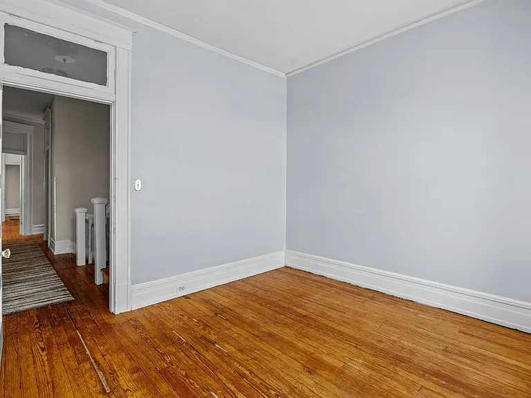 2713 W Grace St — Photo 12