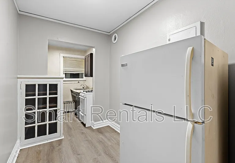5618 S Grand Blvd #1 — Photo 21