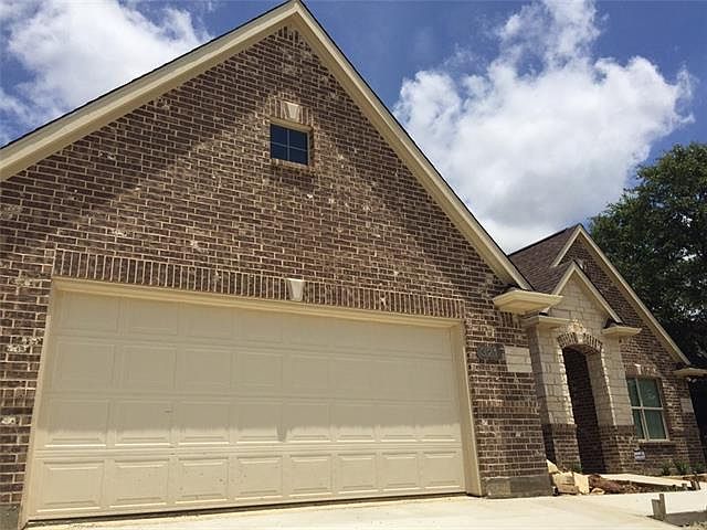 1st image of 321 Somerset Cir