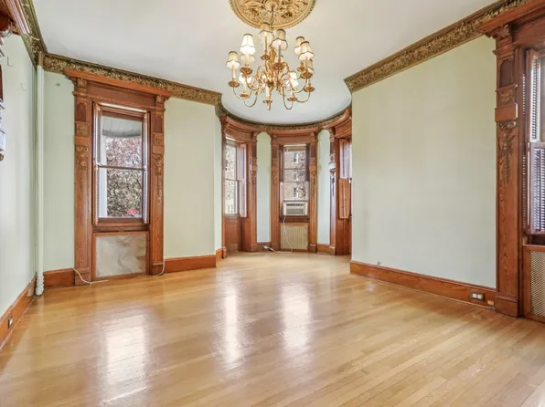 7722 Broadway image 11 of 47