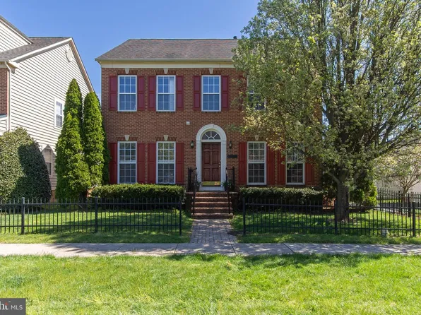 5523 Tracey Bruce Dr, Adamstown, MD 21710