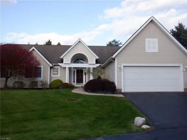 140 Bay Hl, Wadsworth, OH 44281