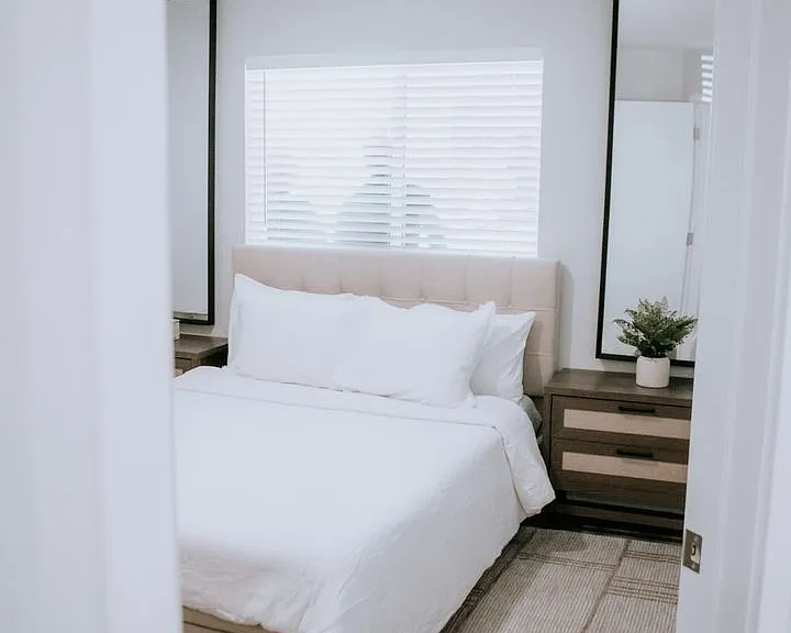 Beautifully Designed 3-bedroom 2-bathroom Home — Photo 22