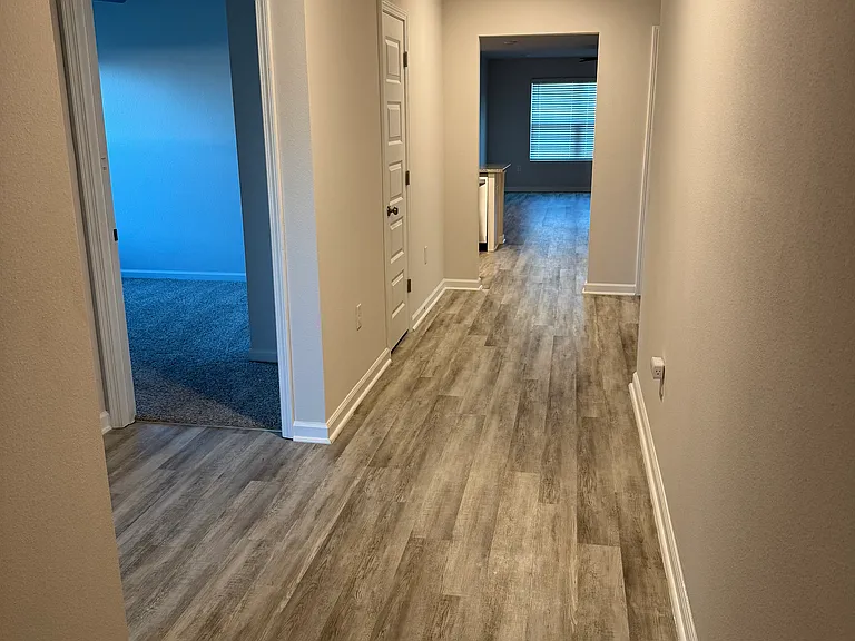 5162 Gaineswood Dr — Photo 2