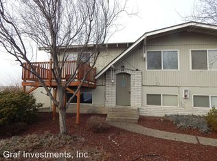 910 S 42nd Ave APT D2, Yakima, WA 98908
