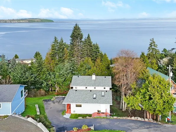 320 N North Street, Sequim, WA 98382