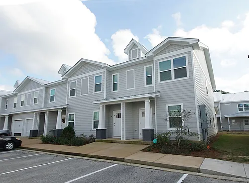 392 Date Palm Ln Photo 1