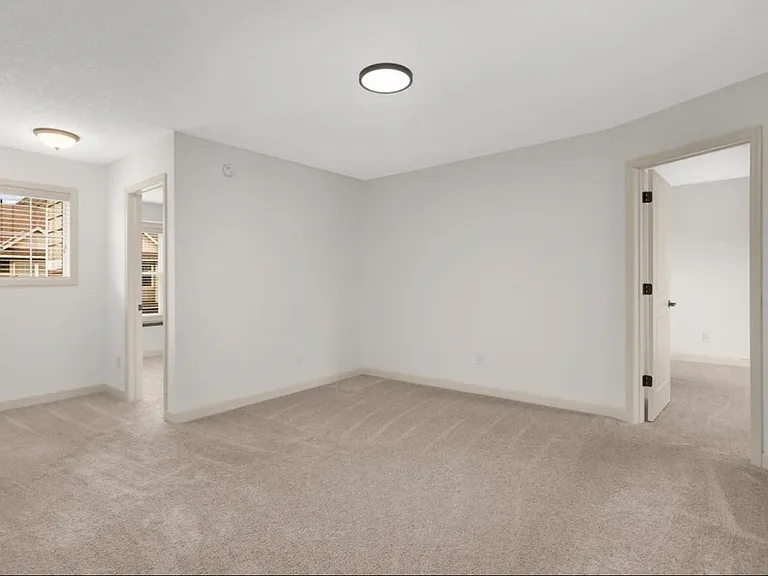 3223 Red Oak Trl — Photo 12