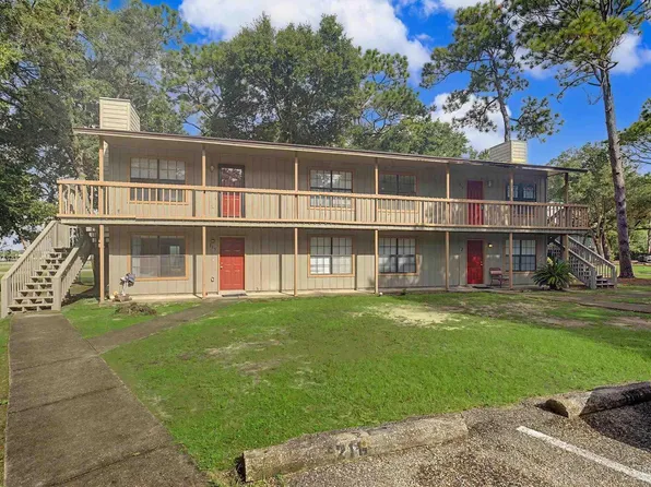 2811 Langley Ave APT 215, Pensacola, FL 32504