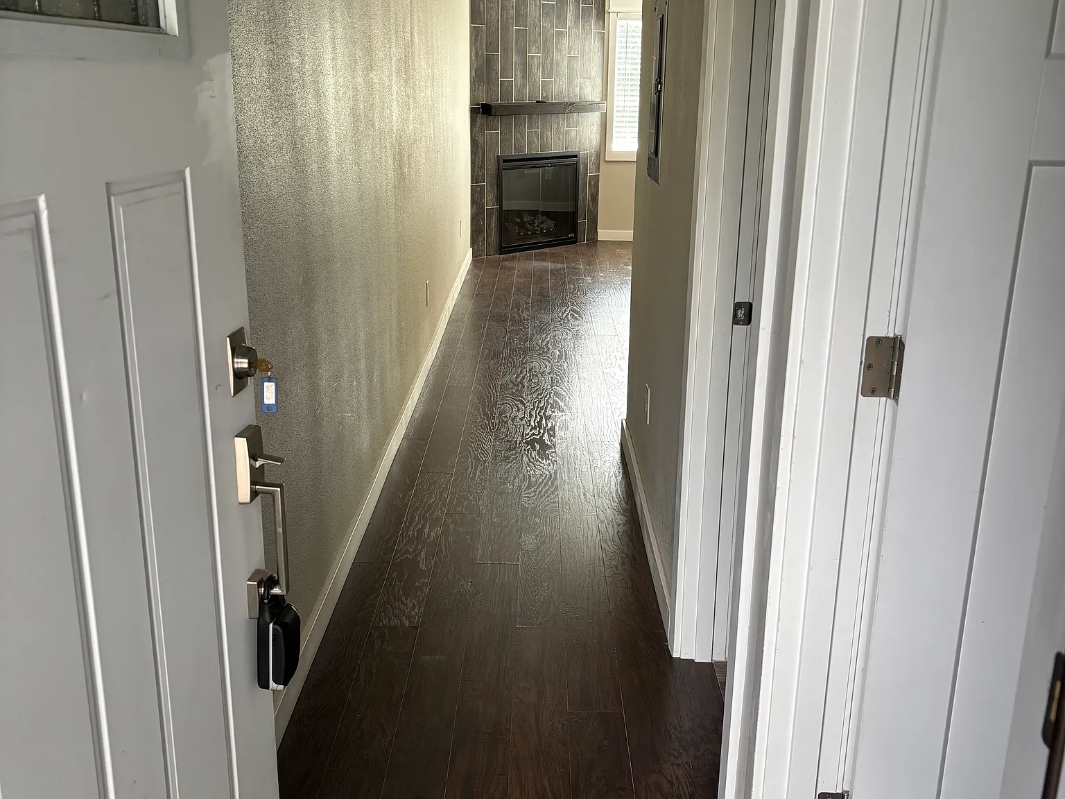 1 bed, 719 sqft, $2,075 — Photo 2