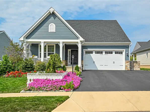 3055 Humbolt Pl, Valencia, PA 16059
