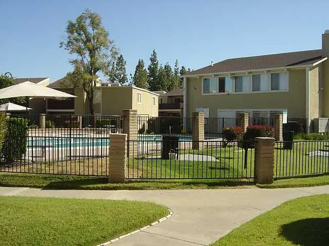 475 N Midway Dr #148 — Photo 15