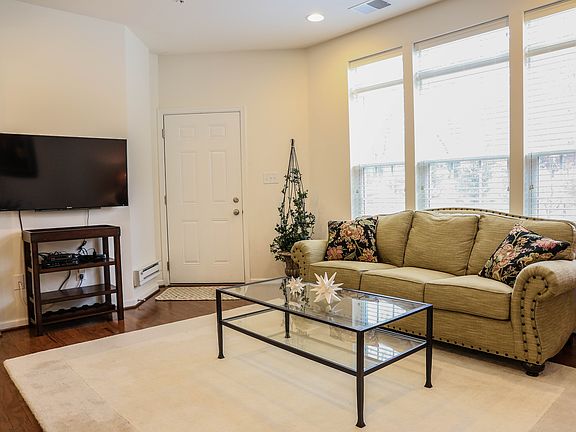 Large Inviting Windows 