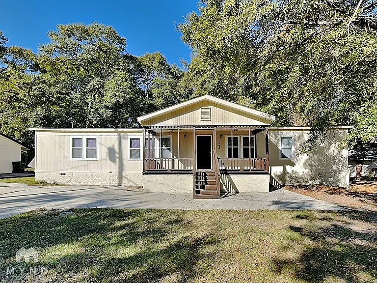 1348 Jimi Ln NW — Photo 1