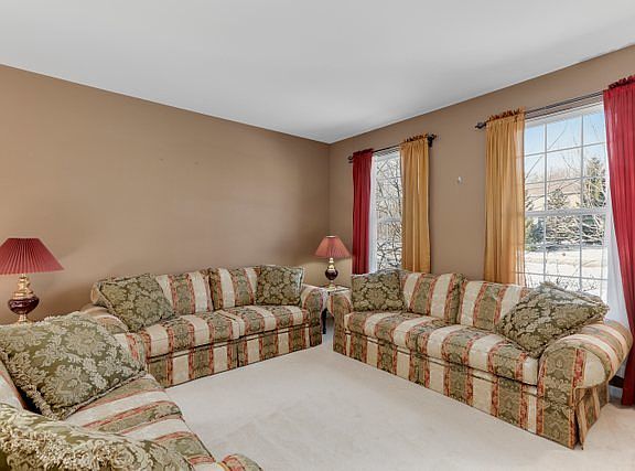 4th image of 245 Regency Dr