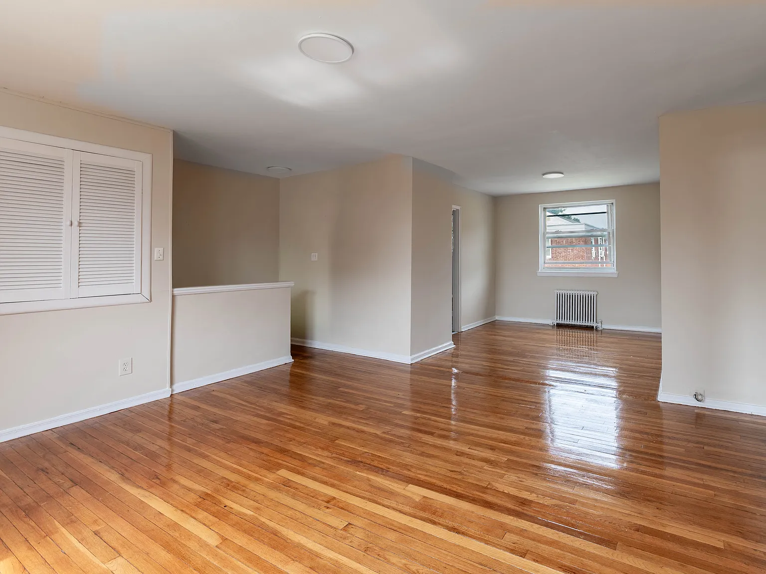 2 bed, 700 sqft, $2,175 — Photo 3