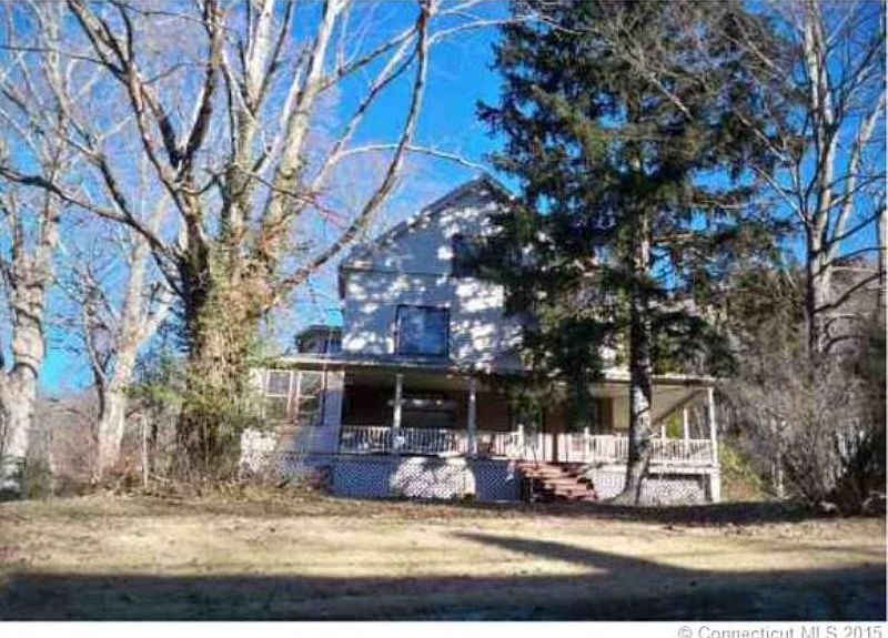 2nd image of 237 Boyden St
