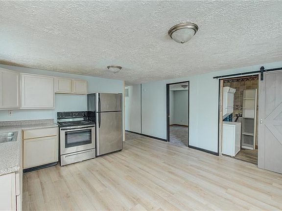 4th image of 5451 E Orange St
