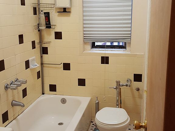 2nd image of 446 Kingston Ave APT E36