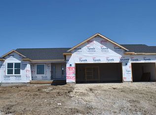 1730 Rocky Ridge Rd, Cedar Falls, IA 50613