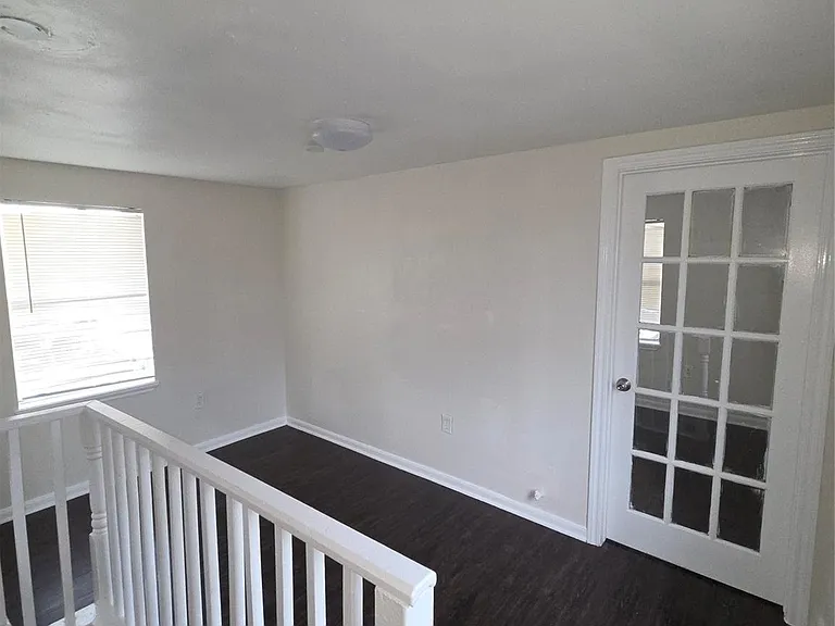 114 Canton St #1/2 — Photo 11