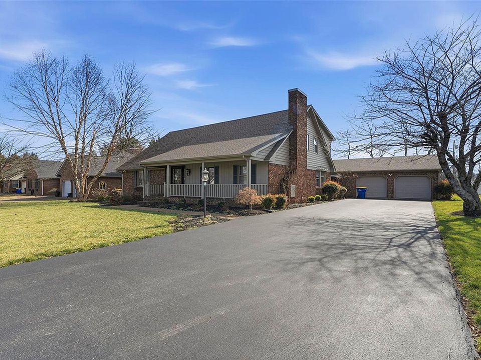 1st image of 1113 Lois Ln