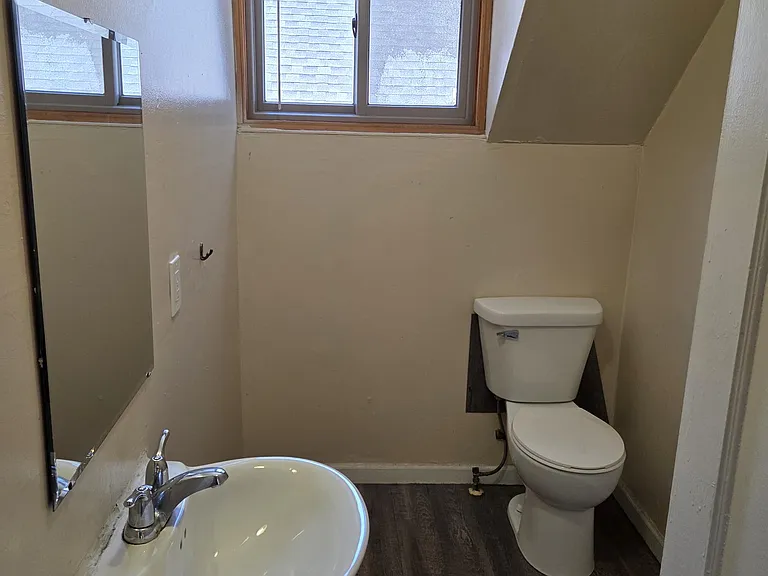 3412 Girard Ave N — Photo 9