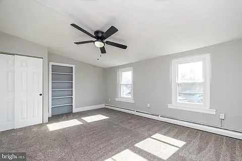 706-708 E Walnut St #B — Photo 10