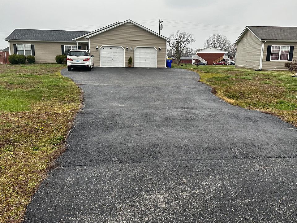 1st image of 313 Kenlee Cir #1