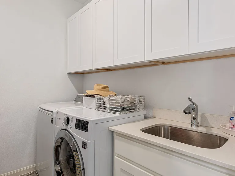 7205 Caladium Dr — Photo 25