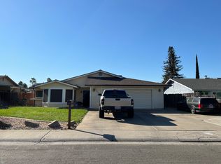 1028 Hayer Cir, Rio Linda, CA 95673