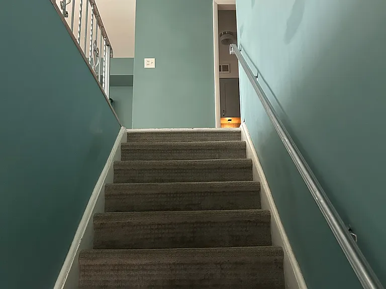 Fairview Cir — Photo 11
