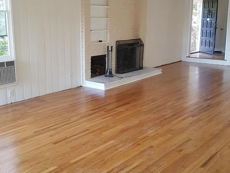 3811 Sunshine Ct — Photo 4
