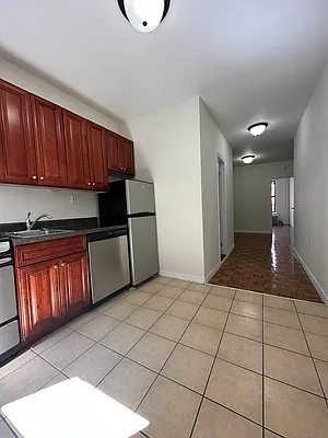 Rented by Peter R. Hungerford, LREB | media 20